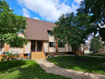 1625 Christie