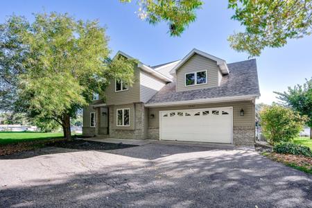 1147 11th SE