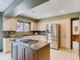 3977 Woodridge Court