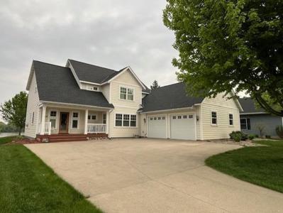1185 W Shore Drive SW