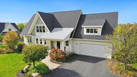 10144 Tapestry Hill