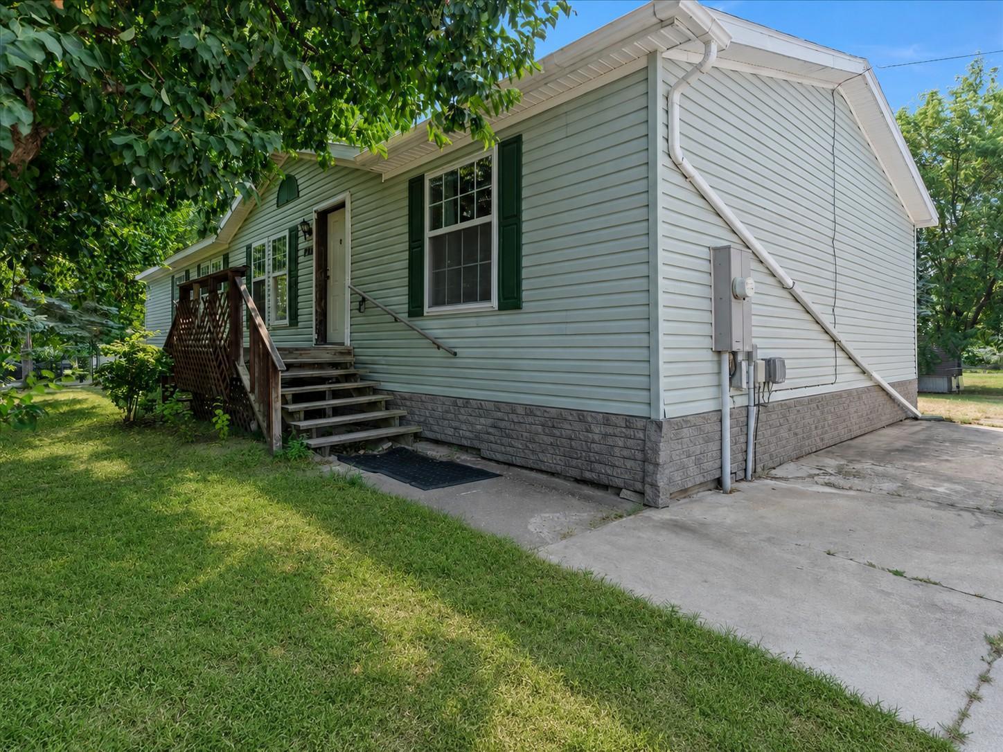Image 1 Image 1