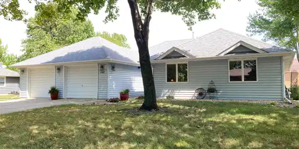 1569 Prairie