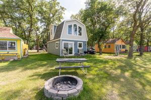 22542 County Hwy 5
