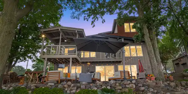 3880 Green Heights Trail SW