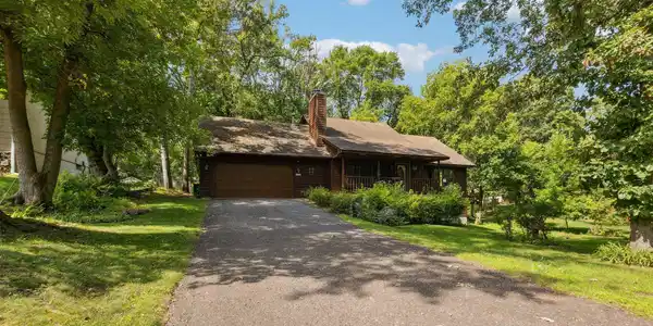 206 Oak Grove
