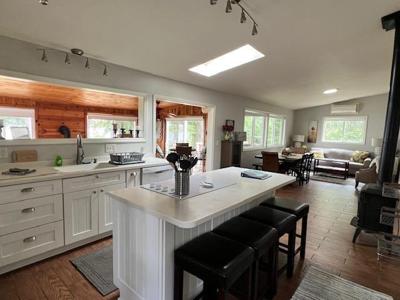 27688 Pine Tree