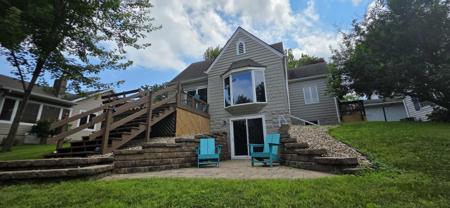1511 Oakwood Drive