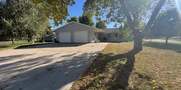 161 Hillcrest Avenue