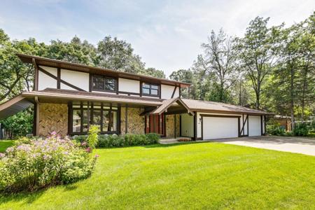 3418 Rum River Drive