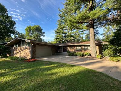 509 Riverside