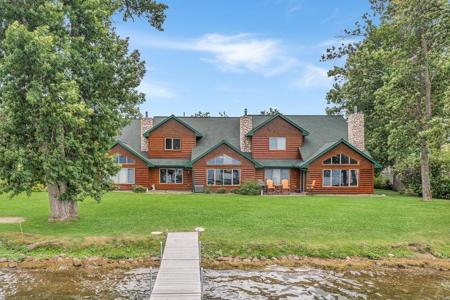10442 Gull Point