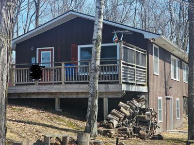 2152 E Round Lake Lane