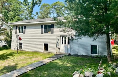 30400 N Spruce Drive