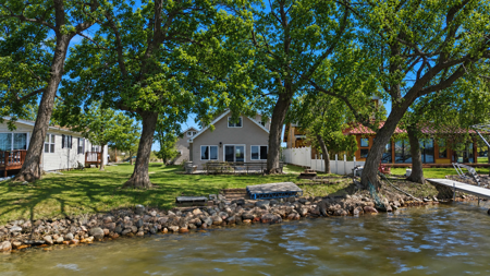 192 Shorewood Drive