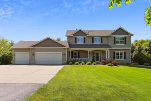 909 Belanger NW