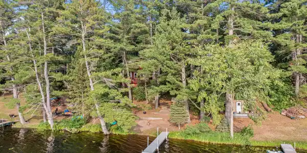 1573 Devils Lake