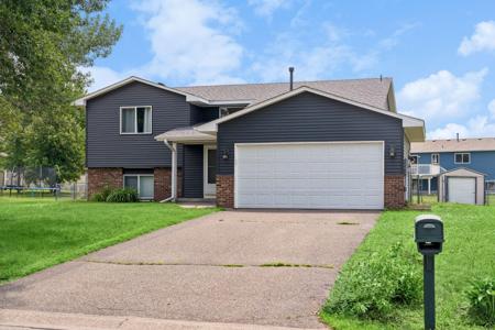 4045 Lake Ridge Drive