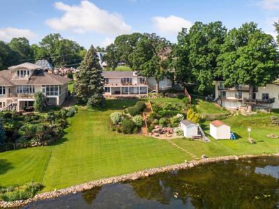 3590 Tuxedo Road