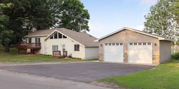 29389 Raven NW