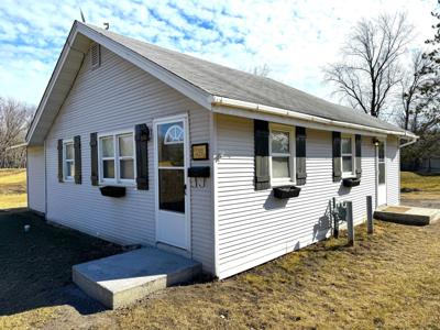 219 3rd NE