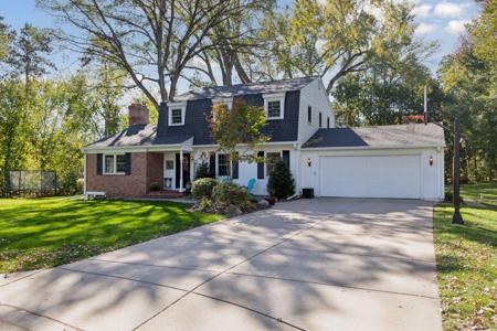 3084 Layton Court N