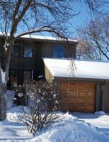 8988A Neill Lake