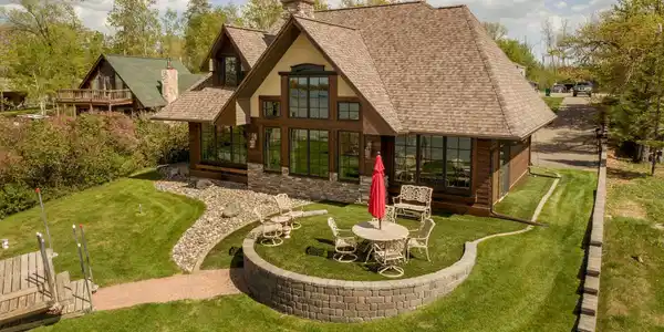 5856 Birchdale