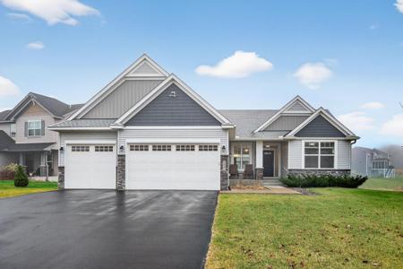 9837 Jasmine Avenue NE