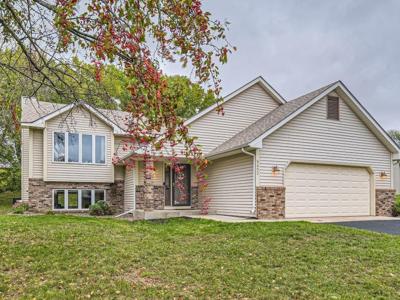 5452 Golfview N
