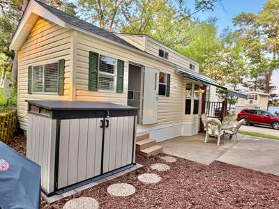 15827 Wilderness Trail