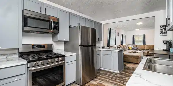 21250 Lake George NW