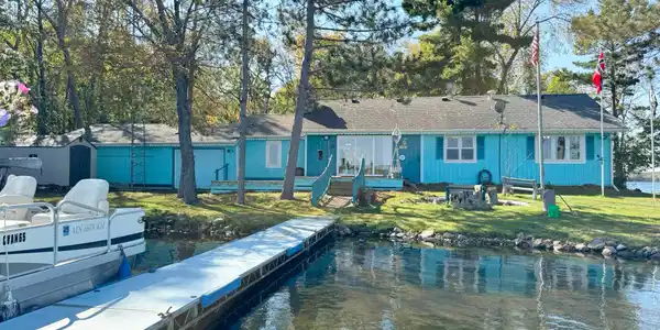 26152 Glen Drive