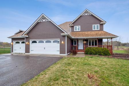11032 Fairhill SE