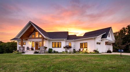 411X Wells Lake Ct Drive