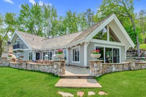 10724 Pine Beach Peninsula