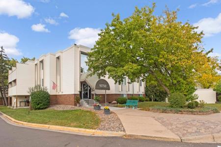 10750 Rockford