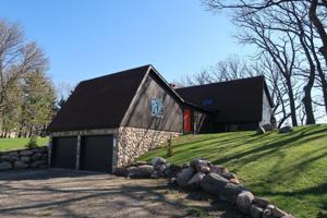 2225 Eunice Drive