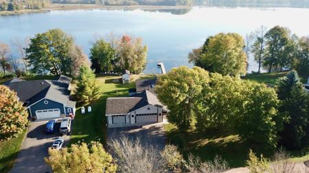 2320 Cedarcrest Court