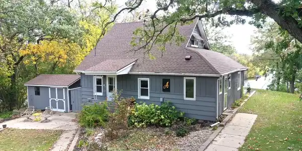 7745 187th NE