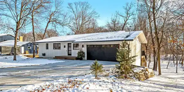 5573 Sherwood