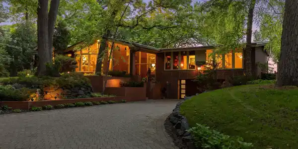 2605 Maple Ridge