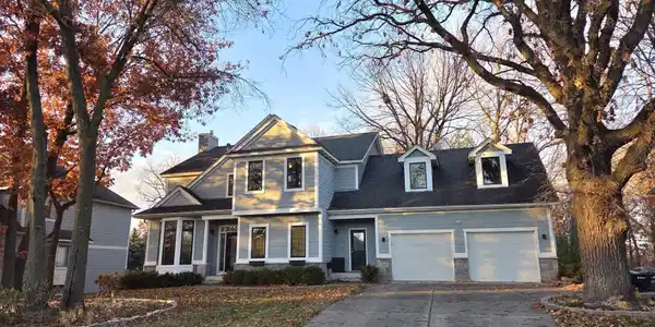 1351 Hunters Ridge