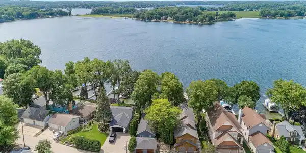4729 Island View