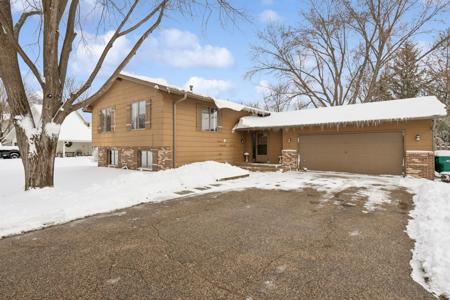 9033 Cavell Circle