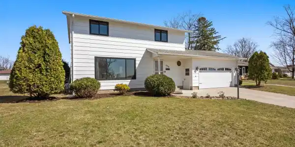 534 Lake Shore Drive