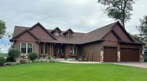 13343 Lake Place