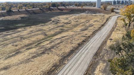 11 Cottonwood Lake Boulevard