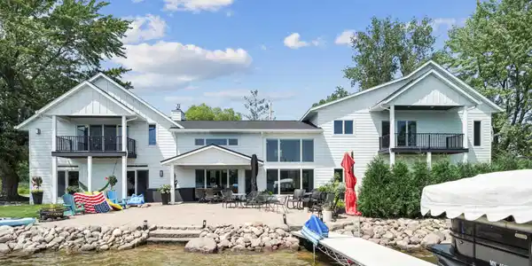 1 Roots Beach Lane