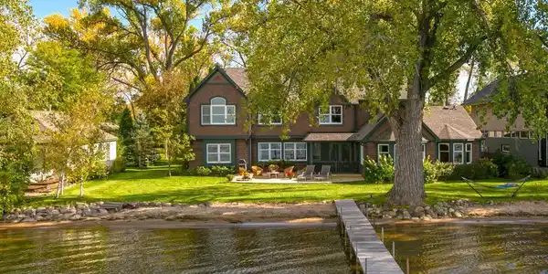 190 Birch Bluff Road